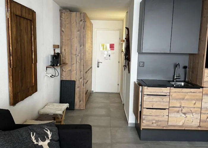 Superbe Anzère, Rénové, Au Pied Des Pistes Anzère